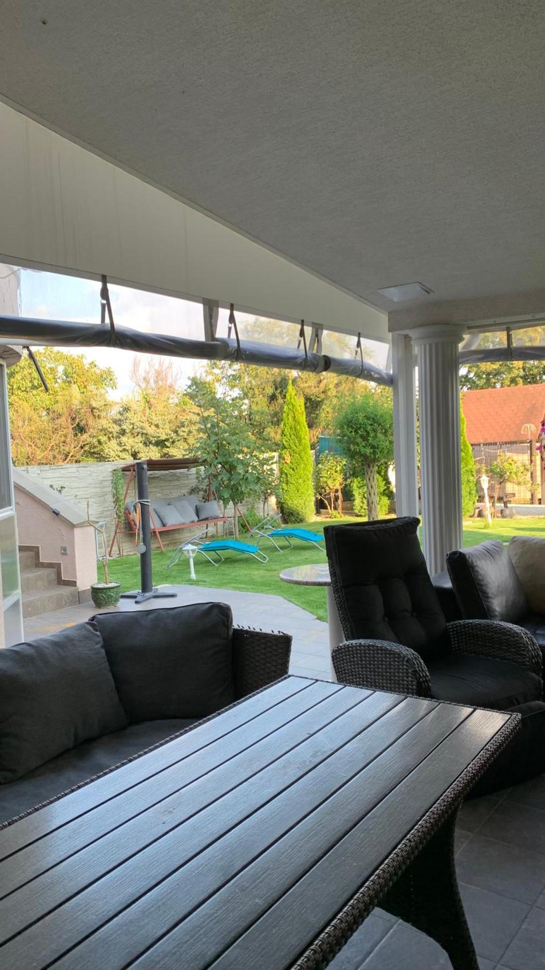 Meduza Wellness Spa S Ubytovanim Hlohovec Eksteriør bilde